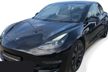 Tesla Model 3 62.741 km 31.400 &euro; Obertraubling 93083