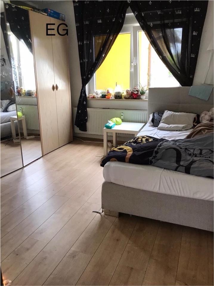 2-Familienhaus mit Garage in Parsberg zu verkaufen