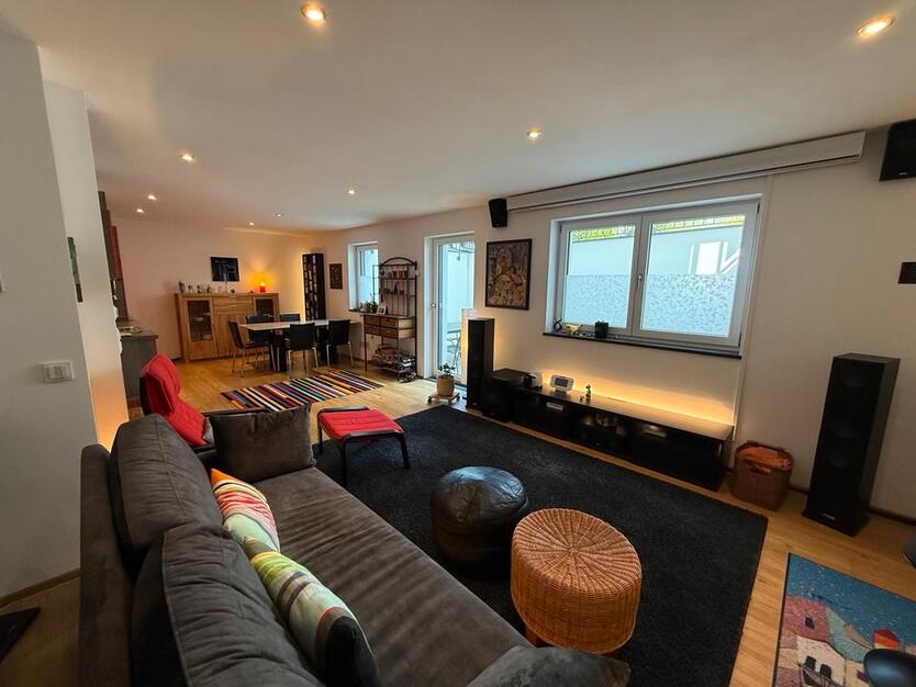 Lichtdurchflutete EinliegerWohnung mit Terrasse, ab 01.10.25