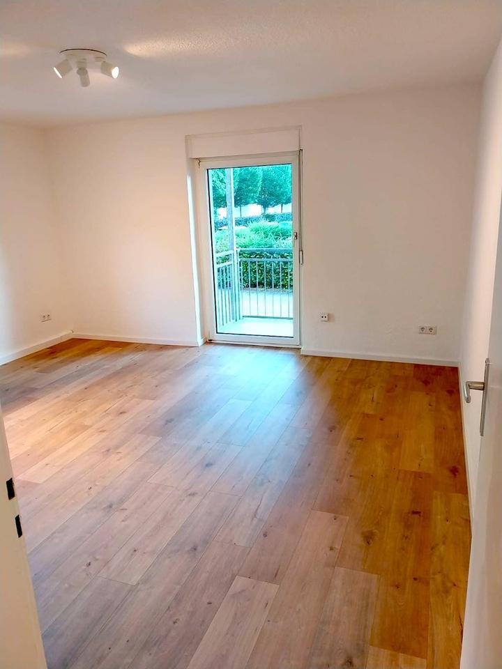 Schöne 54qm 2-Zimmer Wohnung mit Südbalkon