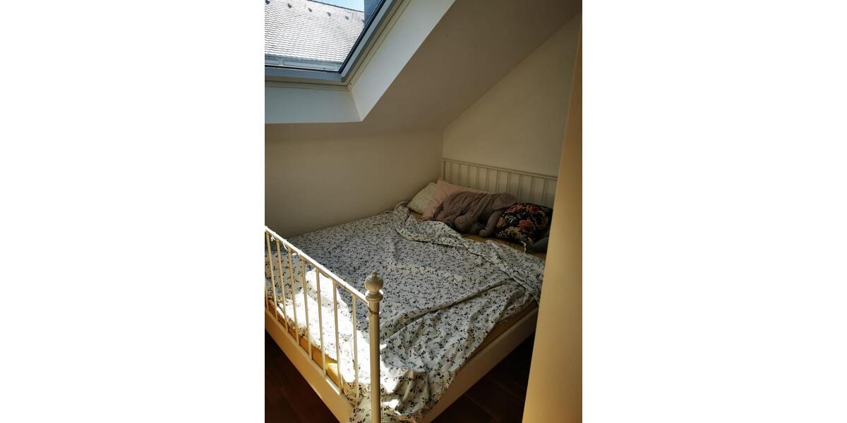 Dachgeschoßwohnung Regensburg Brandlberg - 2 Zimmer, 45 m&sup2;, 600&euro; | Angebot:26664481