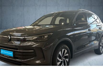 VW Tiguan 4.900 km 42.970 &euro; Regensburg 93053