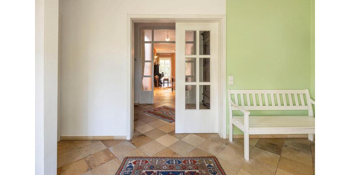 Einfamilienhaus Tegernheim - 10.5 Zimmer, 275 m&sup2;, 1.250.000&euro; | Angebot:26331592