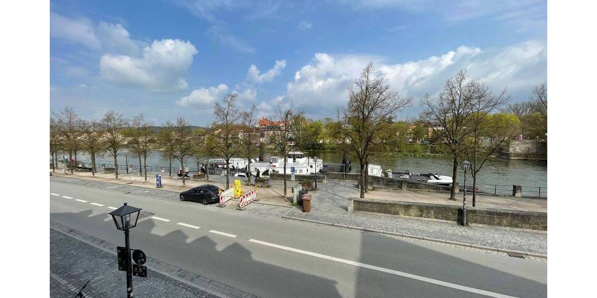 Gewerbeobjekt Regensburg Innenstadt - 6 Zimmer, 170 m&sup2;, 2.200&euro; | Angebot:26207460