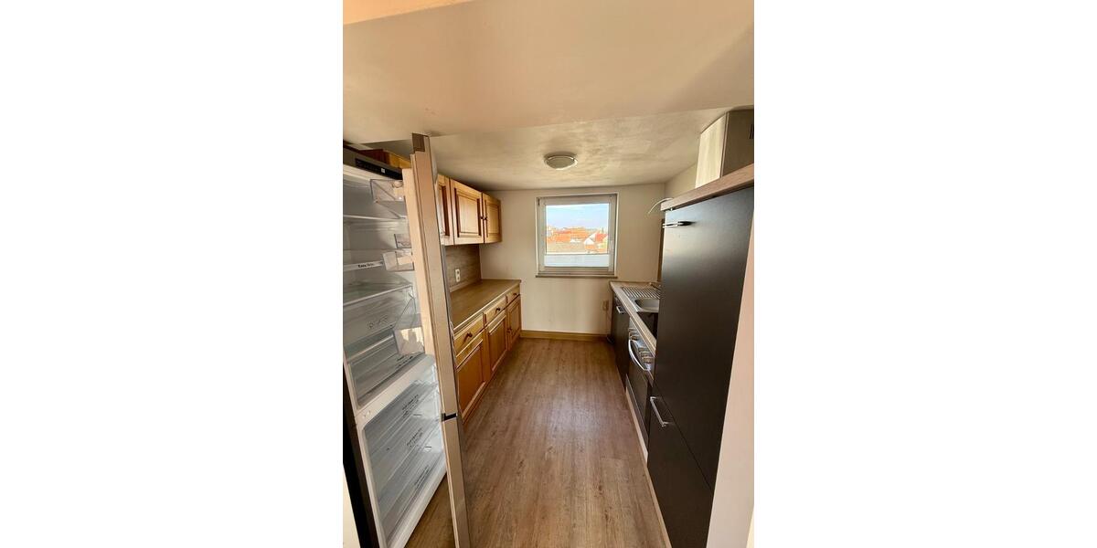 Dachgeschoßwohnung Teugn - 2.5 Zimmer, 80 m&sup2;, 500&euro; | Angebot:26017470