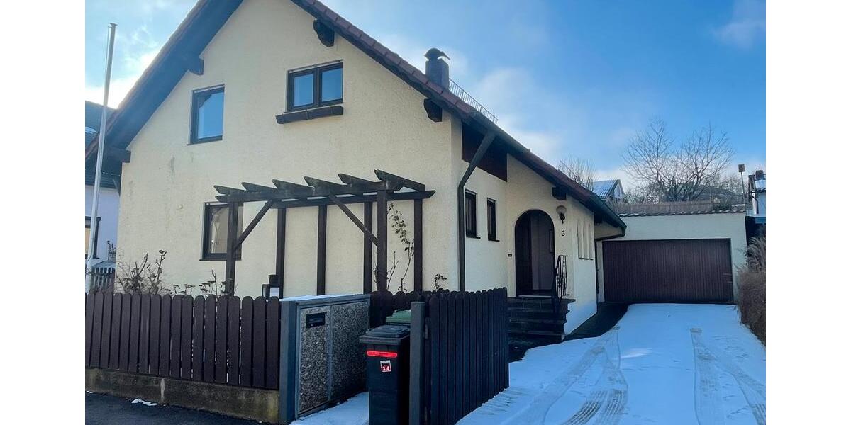 Einfamilienhaus in Toplage Regensburg - ruhig und zentral 5.5 zimmer