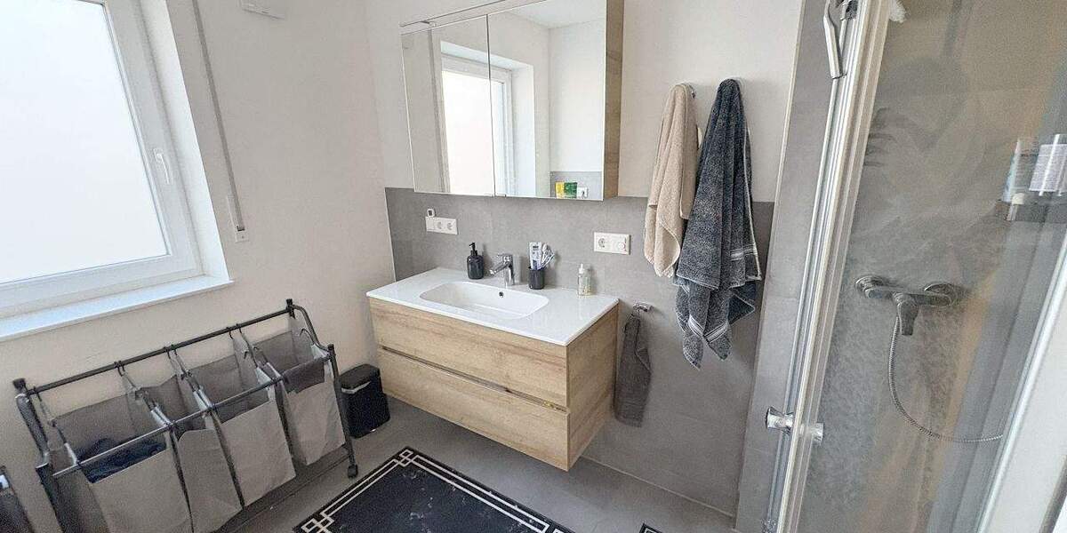 Etagenwohnung Aufhausen - 2 Zimmer, 59 m&sup2;, 685&euro; | Angebot:25214533