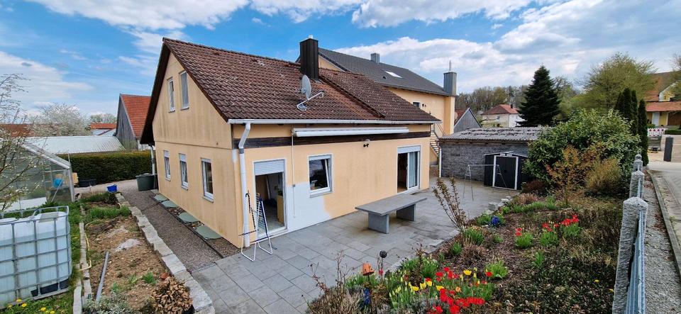 Doppelhaushälfte Painten - 3 Zimmer, 124 m&sup2;, 1.200&euro; | Angebot:26121501