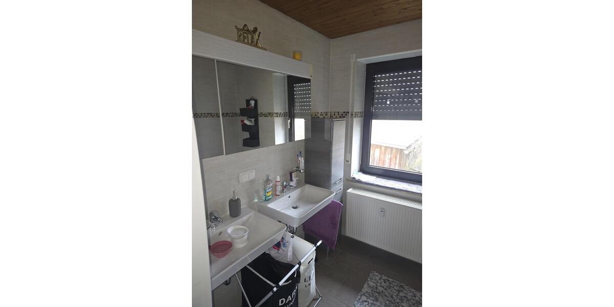 Erdgeschoßwohnung Regensburg Ganghofersiedlung - 4.5 Zimmer, 133 m&sup2;, 1.400&euro; | Angebot:26318838