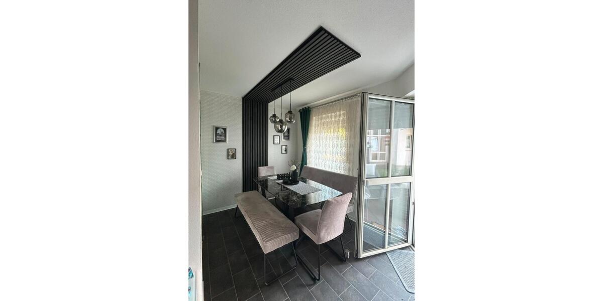 Erdgeschoßwohnung Neutraubling - 3 Zimmer, 75 m&sup2;, 385.000&euro; | Angebot:26959562