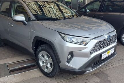 Toyota RAV 4 213.300 km 21.750 &euro; Sarching 93092