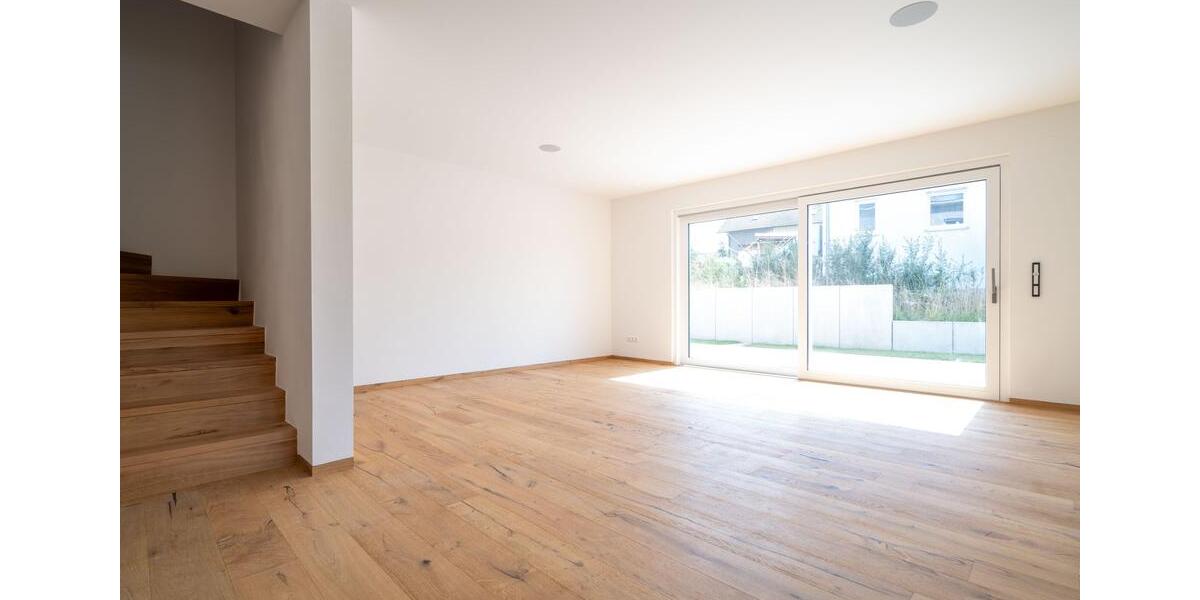 Doppelhaushälfte Aufhausen - 4 Zimmer, 135 m&sup2;, 1.350&euro; | Angebot:26193645