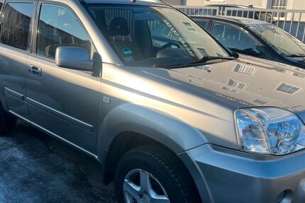 Nissan X-Trail 148.000 km 3.150 &euro; Regensburg 93055