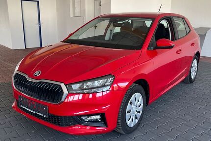 Skoda Fabia 52.490 km 15.990 &euro; Regensburg 93057
