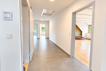 Wohnung Hemau - 4 Zimmer, 130 m&sup2;, 1.200&euro; | Angebot:27550375
