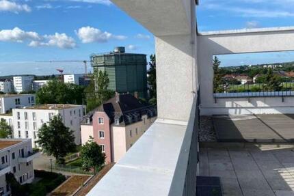 3 Zimmerwohnung mit Dachterrasse im Regensburger Osten