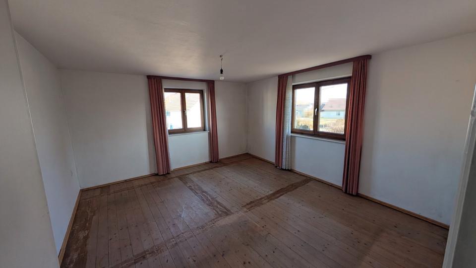 Einfamilienhaus Pfatter - 7 Zimmer, 158 m&sup2;, 349.000&euro; | Angebot:26935181