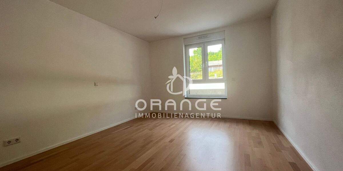 Etagenwohnung Burglengenfeld Augustenhof - 3 Zimmer, 81 m&sup2;, 866&euro; | Angebot:25670730