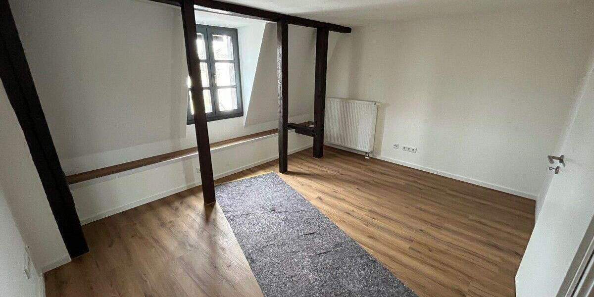 Etagenwohnung Regensburg / Reinhausen Reinhausen - 5 Zimmer, 110 m&sup2;, 520&euro; | Angebot:25686019