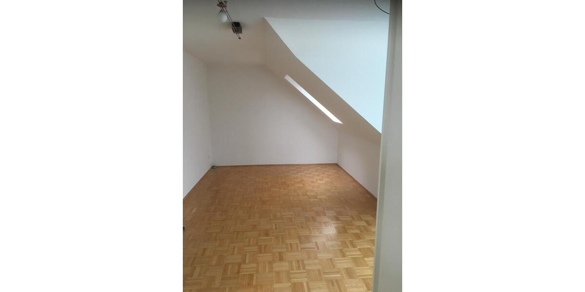 Mietwohnung 2Zimmer DG Regensburg Harting 2 zimmer