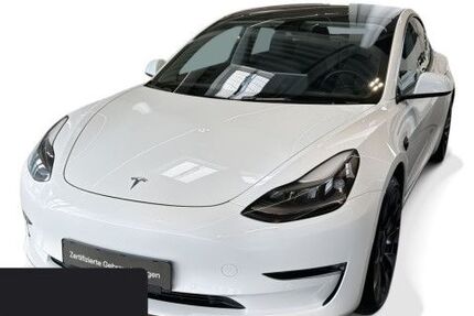 Tesla Model 3 83.707 km 28.000 &euro; Obertraubling 93083