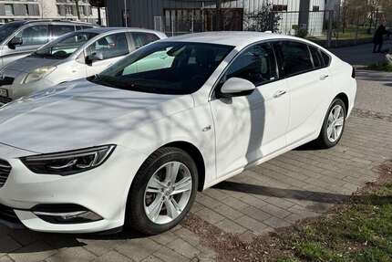 Opel Insignia 131.809 km 10.500 &euro; Regensburg 93055