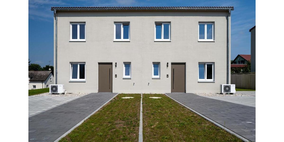 Doppelhaushälfte Aufhausen - 4 Zimmer, 135 m&sup2;, 1.350&euro; | Angebot:26193645