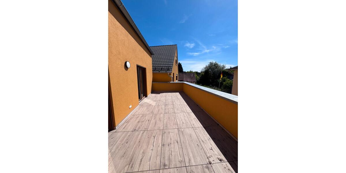 Maisonettenwohnung Langquaid - 4 Zimmer, 82 m&sup2;, 1.170&euro; | Angebot:26677652