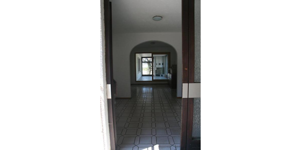 Bungalow Laaber - 9 Zimmer, 297 m&sup2;, 690.000&euro; | Angebot:26406259