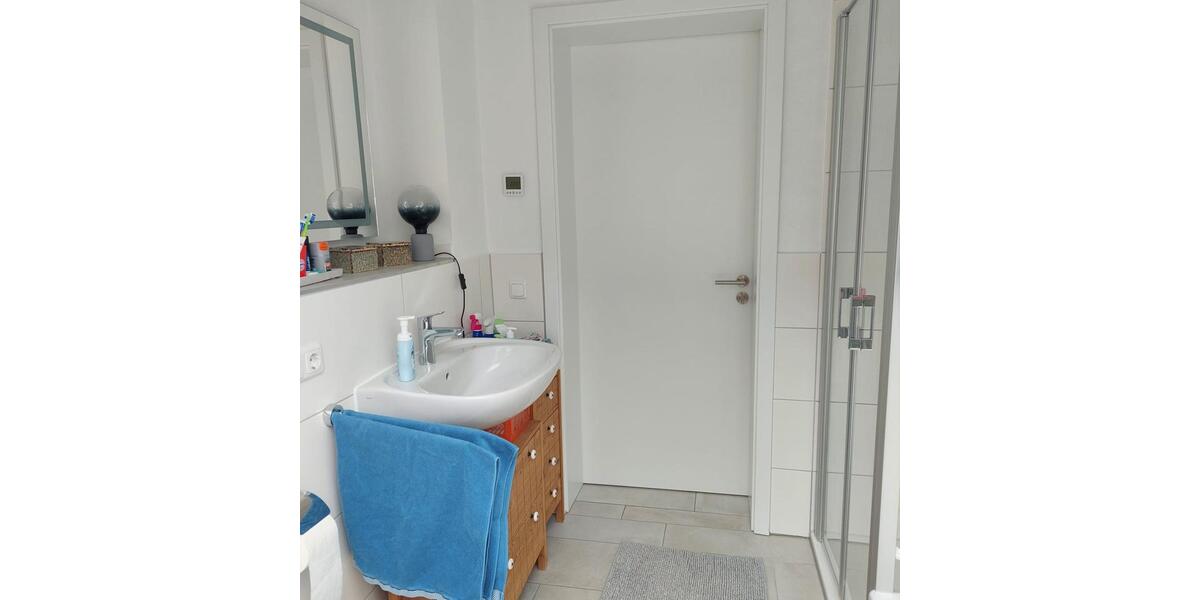 Dachgeschoßwohnung Donaustauf - 3 Zimmer, 75 m&sup2;, 910&euro; | Angebot:26671311