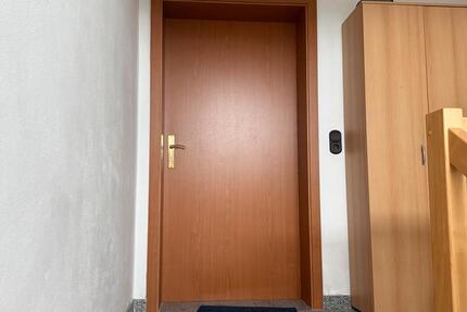 Wohnung Regensburg Brandlberg - 3 Zimmer, 90 m&sup2;, 1.000&euro; | Angebot:25639601