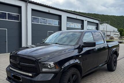 Dodge RAM 94.500 km 31.800 &euro; Hausen 93345