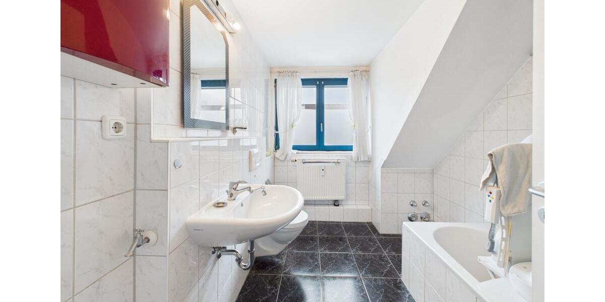 Maisonettenwohnung Nittendorf - 2.5 Zimmer, 58 m&sup2;, 890&euro; | Angebot:26350728