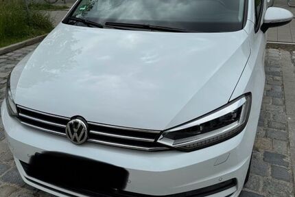 VW Touran 156.000 km 16.490 &euro; Regensburg 93059