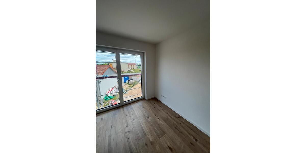 Maisonettenwohnung Barbing - 5.5 Zimmer, 145 m&sup2;, 1.900&euro; | Angebot:26464301