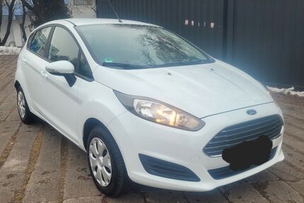 Ford Fiesta 30.962 km 5.900 &euro; Regensburg 93057