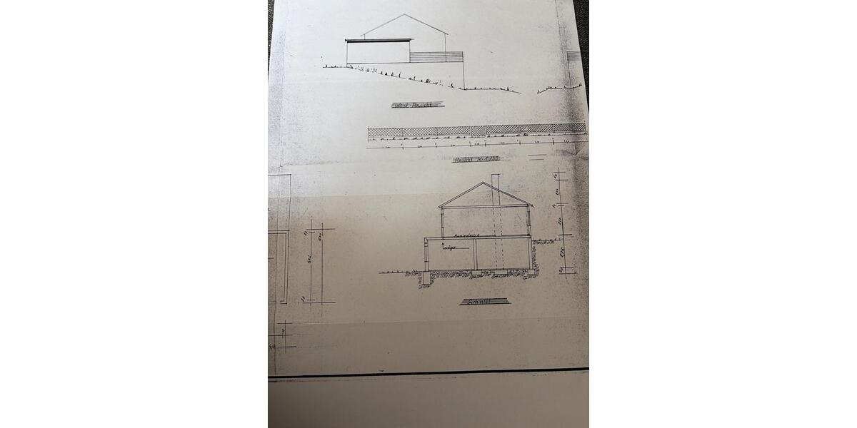 Einfamilienhaus Neutraubling - 8 Zimmer, 117 m&sup2;, 486.000&euro; | Angebot:26612368