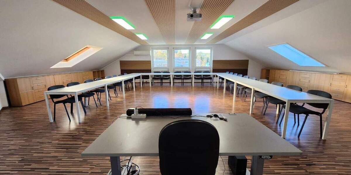 Gewerbeobjekt Regensburg Großprüfening-Dechbetten-Königswiesen - 2.800&euro; | Angebot:25525591