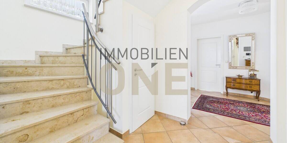 Einfamilienhaus Donaustauf - 5 Zimmer, 247 m&sup2;, 1.090.000&euro; | Angebot:26080859