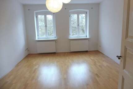 Wohnung Regensburg Das Dörnberg - 4 Zimmer, 115 m&sup2;, 1.000&euro; | Angebot:26896639