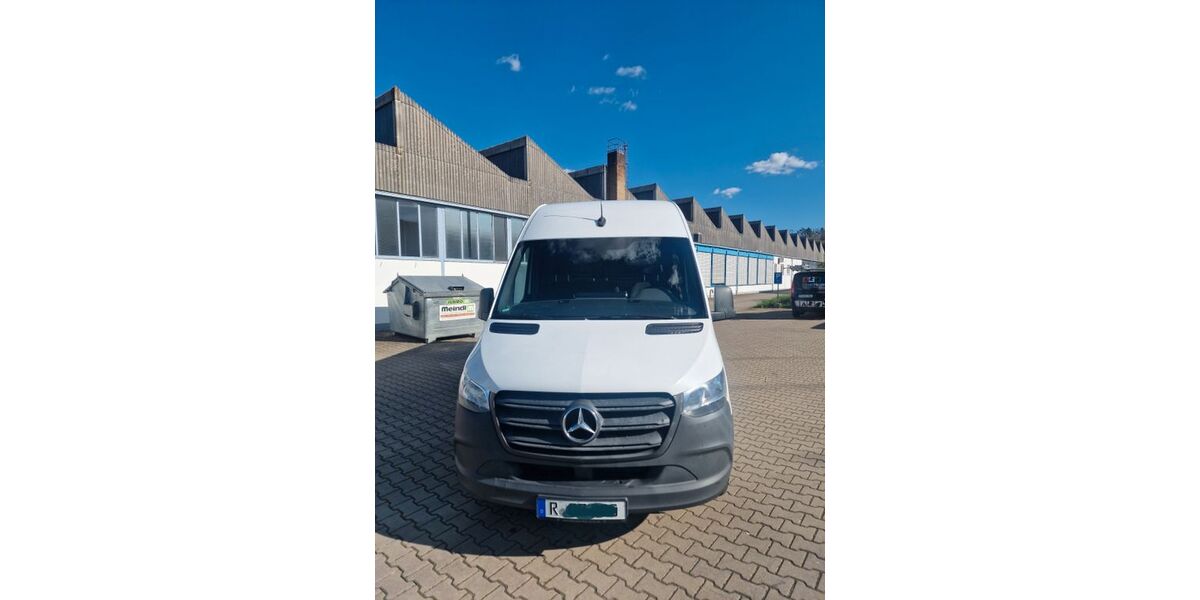 Mercedes-Benz Sprinter 251.324 km 14.500 &euro; Regenstauf 93128