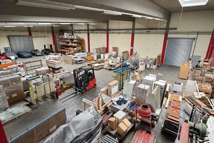 Lagerhalle im Gewerbegebiet Saal an der Donau direkt an der B16 zimmer