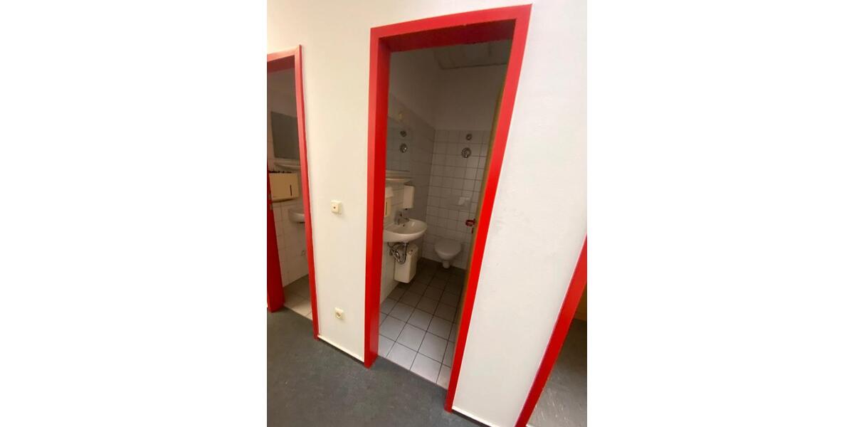 Gewerbeobjekt Regensburg Brandlberg - 8&euro; | Angebot:25964705