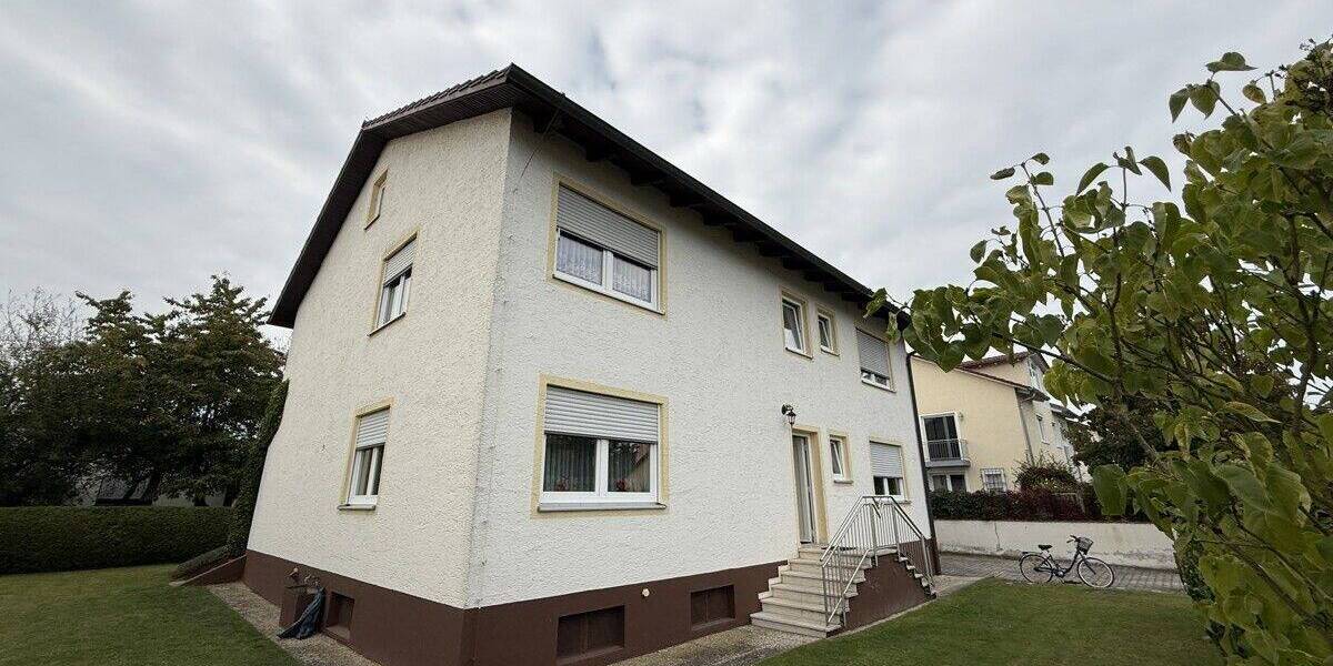 Etagenwohnung Pfatter - 4 Zimmer, 92 m&sup2;, 620&euro; | Angebot:23972856