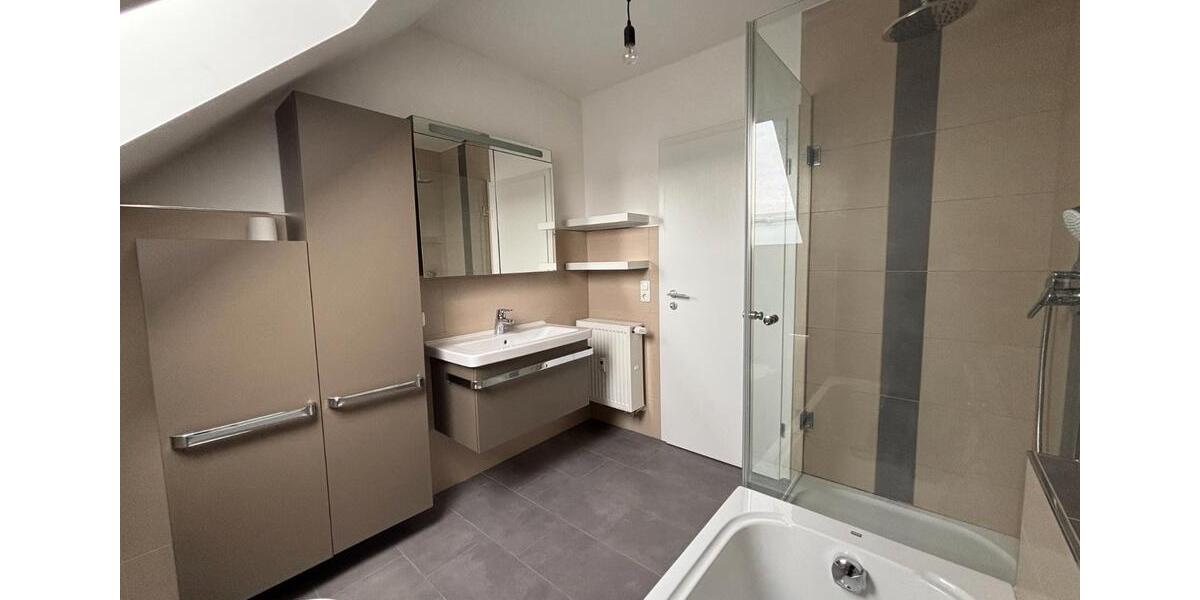 Maisonettenwohnung Maxhütte-Haidhof Haidhof - 3 Zimmer, 103 m&sup2;, 365.000&euro; | Angebot:26726479