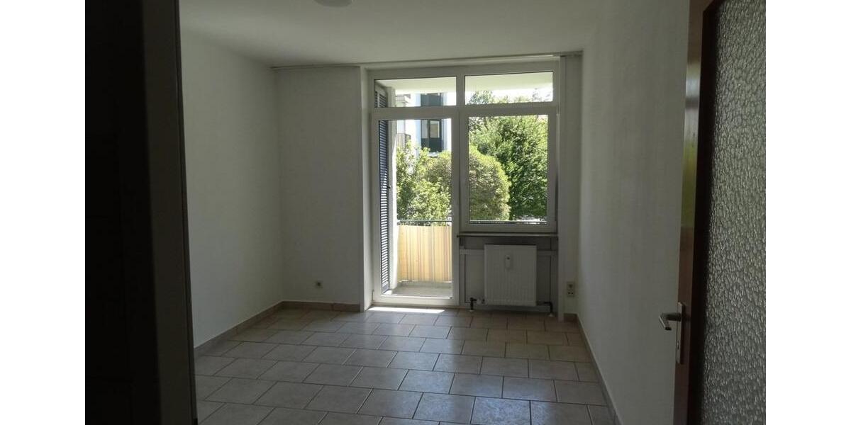 Etagenwohnung Regensburg Galgenberg - 1 Zimmer, 20 m&sup2;, 350&euro; | Angebot:26577611