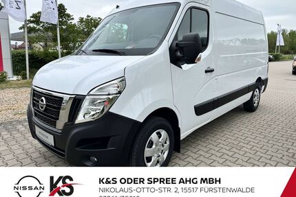 Nissan Interstar