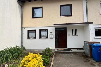 Haus Bad Abbach - 6 Zimmer, 165 m&sup2;, 1.300&euro; | Angebot:26447229