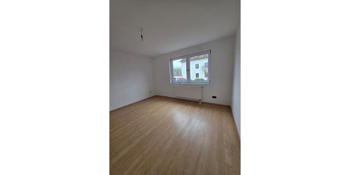Mehrfamilienhaus, Wohnhaus Wenzenbach - 8 Zimmer, 160 m&sup2;, 520.000&euro; | Angebot:24693795