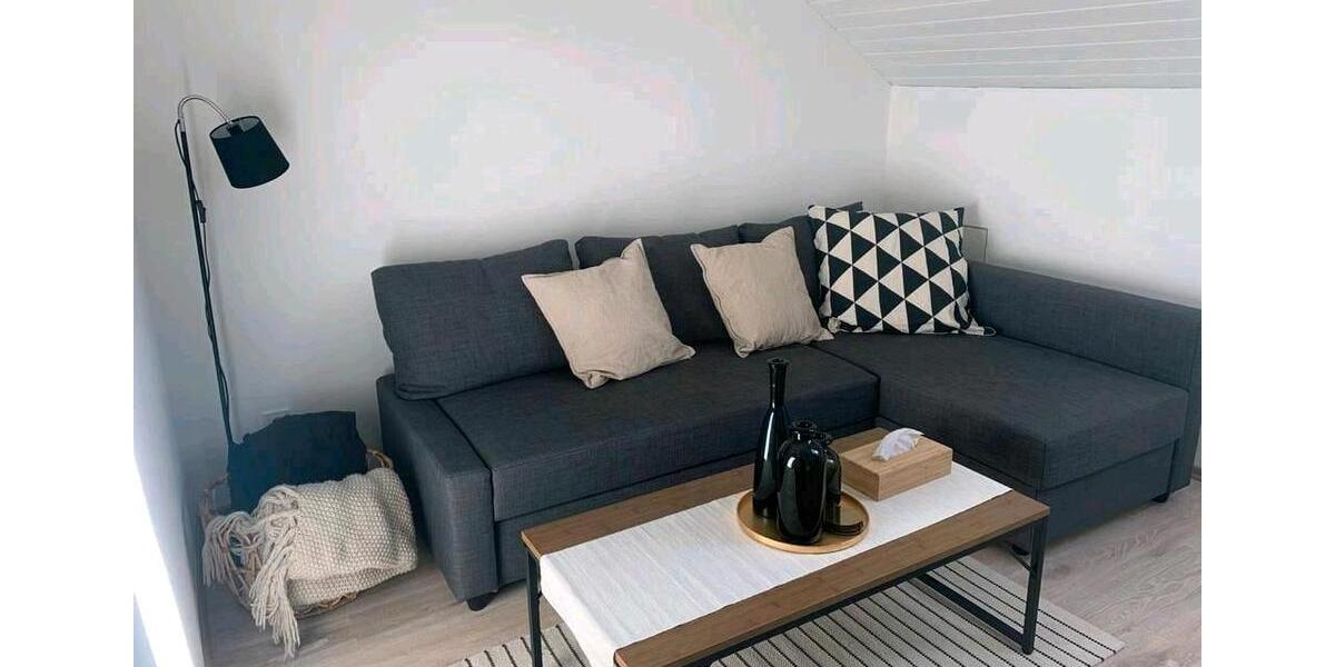 Dachgeschoßwohnung Regensburg Gallingkofen - 3 Zimmer, 45 m&sup2;, 800&euro; | Angebot:25343913